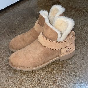 Short Brown Uggs